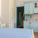 Aparthotel Vicky's 3*