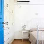 Vicky's Aparthotel