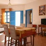 Vicky's Aparthotel Ormos Aigialis