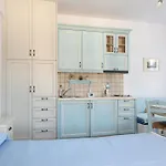 Vicky's 3*