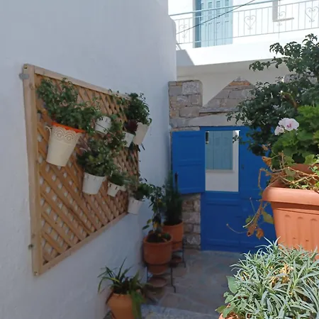 Aparthotel Vicky's Ormos Aigialis