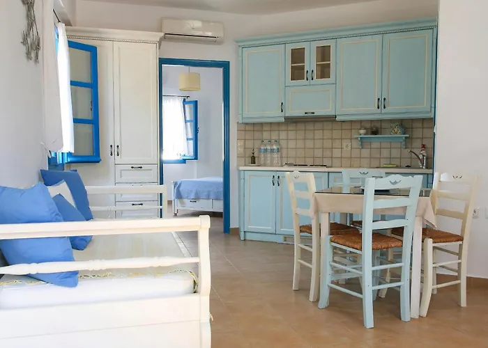 Lägenhetshotell Vicky's Ormos Aigialis